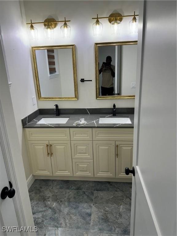 1785 Glenway Ct, Fort Myers, FL 33916 - photo 6