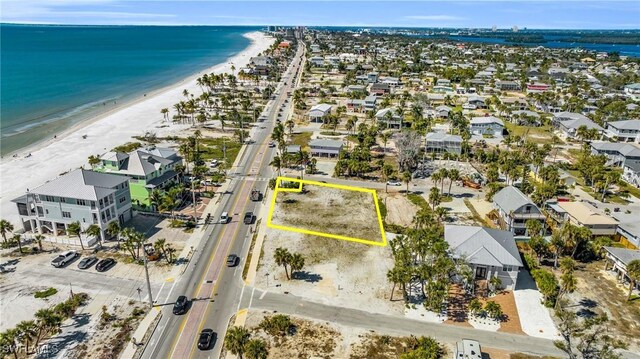96 Hercules Dr, Fort Myers Beach, FL 33931