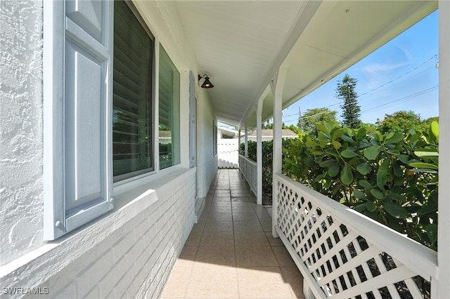 1324 Highlands Dr, Naples, FL 34103 - view of covered porch