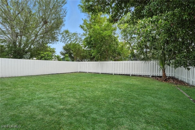 1324 Highlands Dr, Naples, FL 34103 - view of fenced backyard