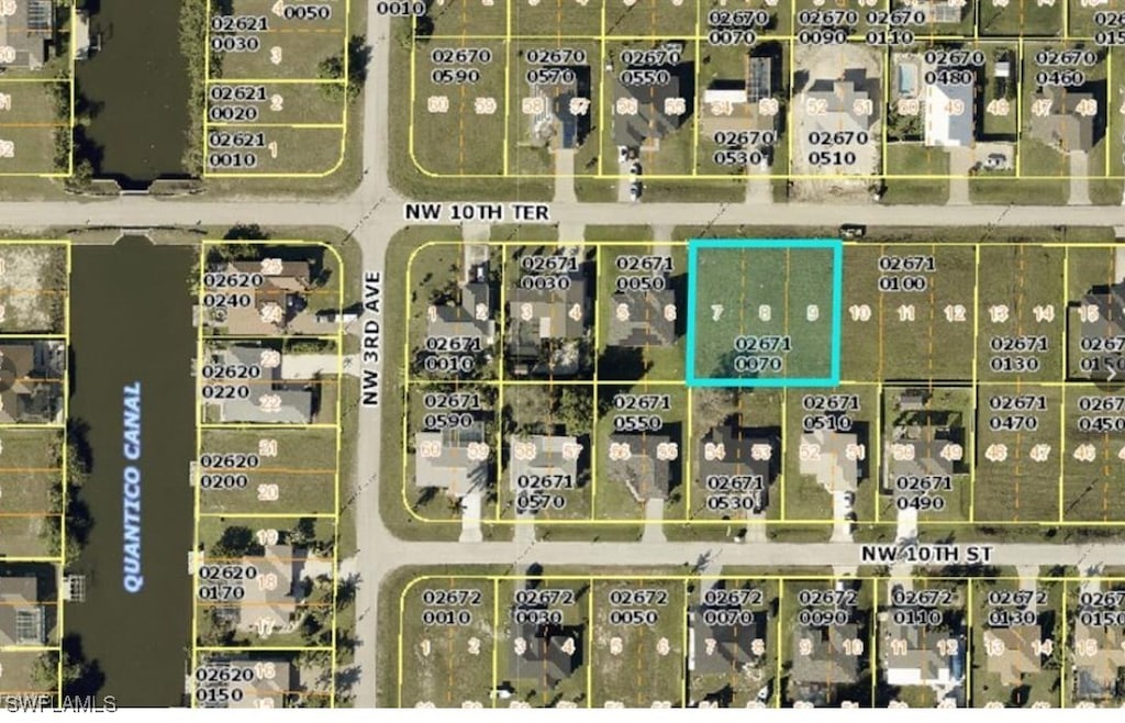 216 NW 10th Ter, Cape Coral, FL 33993