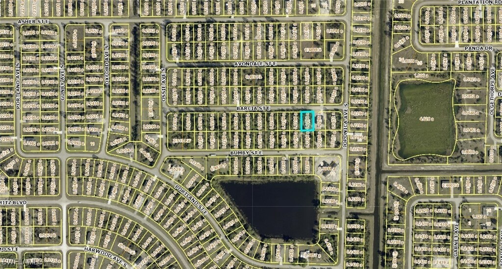 904 Barcia St E, Lehigh Acres, FL 33974