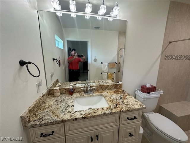 4627/4629 SW 7th Pl, Cape Coral, FL 33914 - bathroom featuring vanity and tiled shower