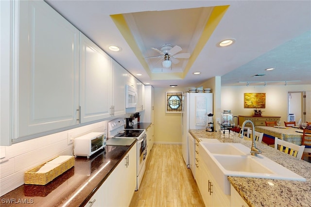 775 Saturn Ct, Marco Island, FL 34145 - photo 10