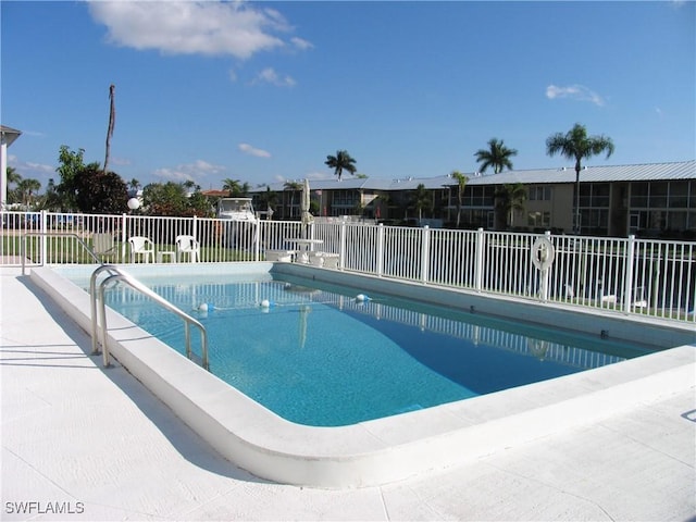 834 SE 46th St Unit 2A, Cape Coral, FL 33904 - view of community pool