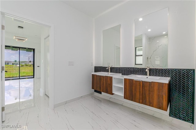 1144 Monday St, Labelle, FL 33935 - full bath with double vanity and marble finish floors