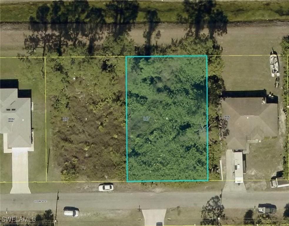 859 Clow St E, Lehigh Acres, FL 33974