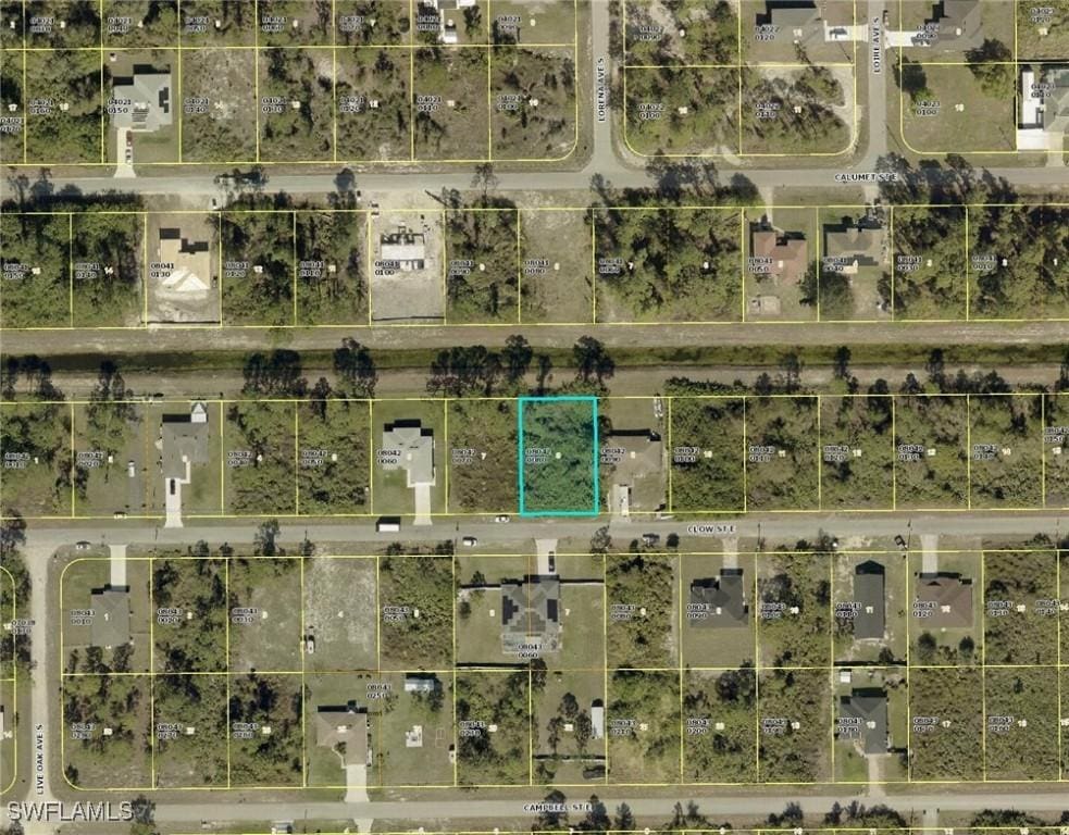 859 Clow St E, Lehigh Acres, FL 33974