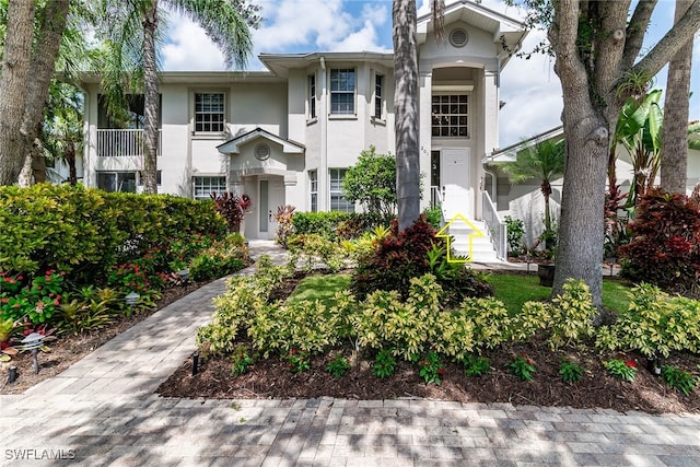 5040 Yacht Harbor Cir Unit 6, Naples, FL 34112 - photo 1