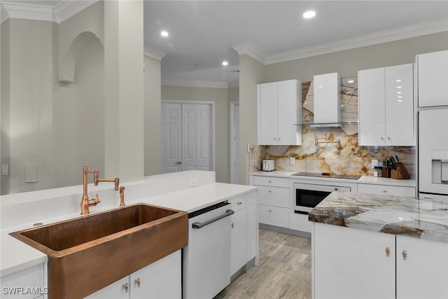 5040 Yacht Harbor Cir Unit 6, Naples, FL 34112 - photo 6