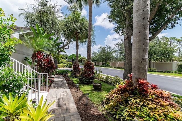 5040 Yacht Harbor Cir Unit 6, Naples, FL 34112 - photo 34