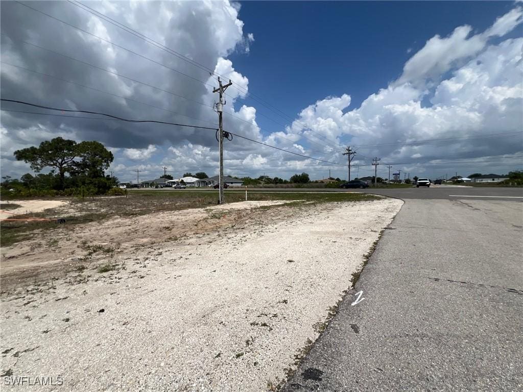 605 Alabama Rd S, Lehigh Acres, FL 33974