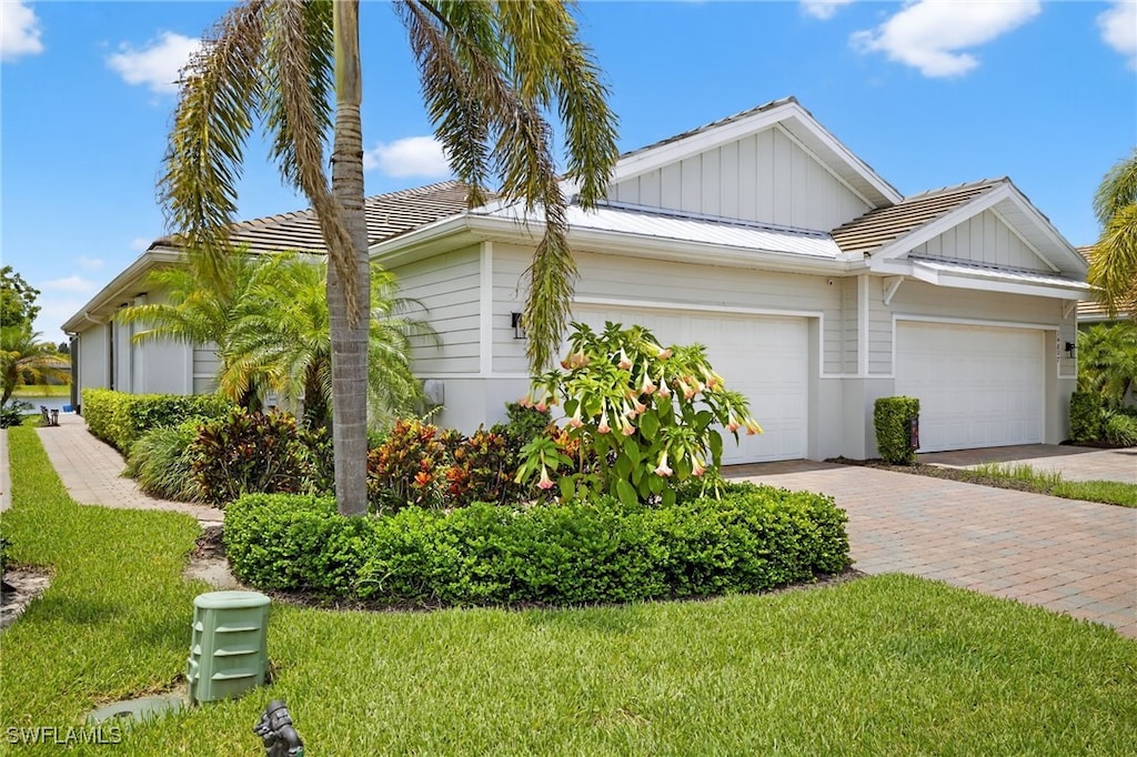 14803 Edgewater Cir, Naples, FL 34114 - photo 1