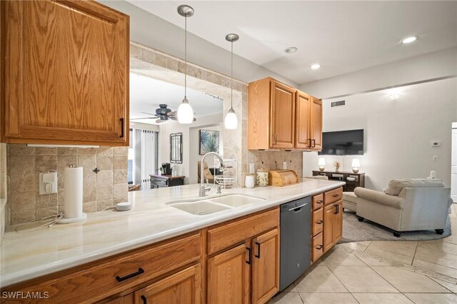 921 SW 51st Ter, Cape Coral, FL 33914 - photo 14