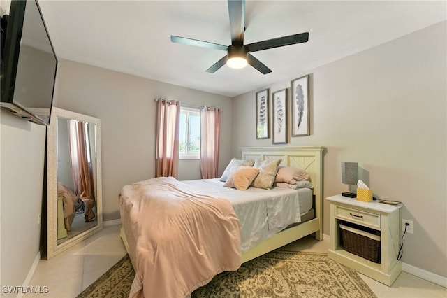 2491 43rd St SW, Naples, FL 34116 - bedroom featuring baseboards and ceiling fan