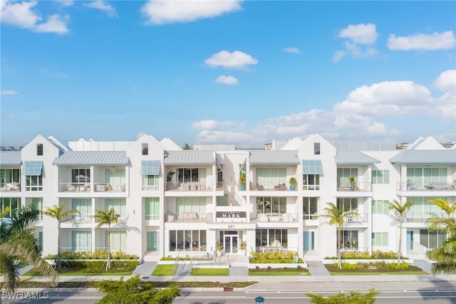 201 8th St S Unit 208, Naples, FL 34102 - view of building exterior featuring a residential view