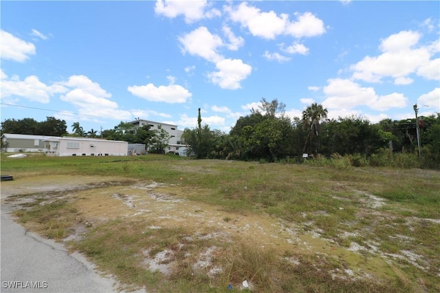 Lunar St, Naples, FL 34112