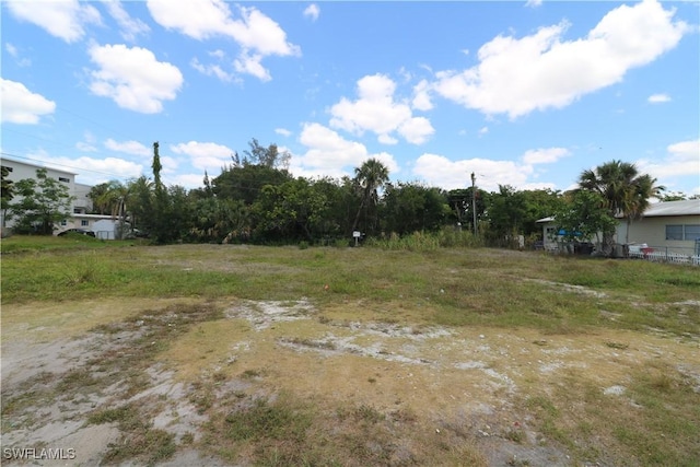 Lunar St, Naples, FL 34112