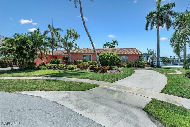 848 Buttonwood Ct, Marco Island, FL 34145 - photo 2