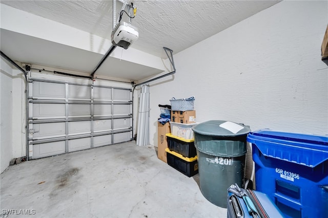 9636 Hemingway Ln Unit 4201, Fort Myers, FL 33913 - garage featuring a garage door opener