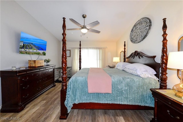 314 Melrose Pl Unit 33, Naples, FL 34104 - bedroom with lofted ceiling, wood finished floors, and a ceiling fan