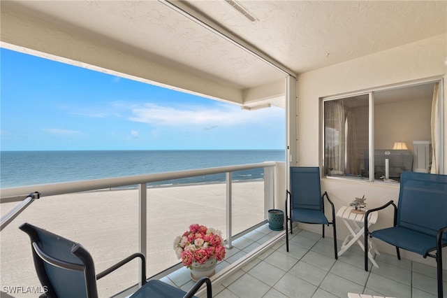 7400 Estero Blvd Unit 629, Fort Myers Beach, FL 33931 - balcony featuring a water view