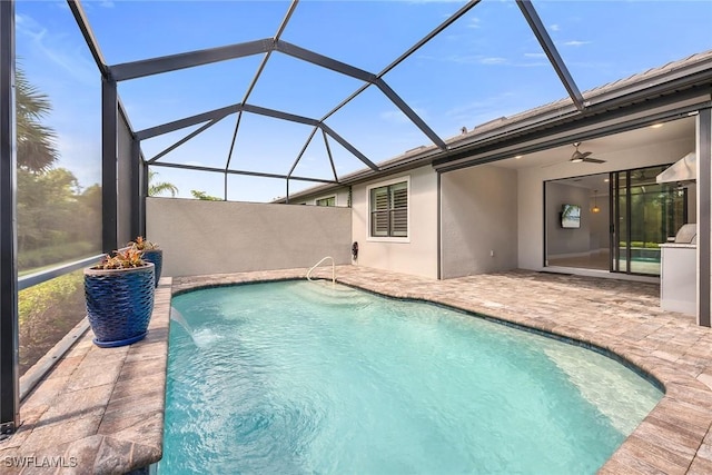 7690 Jacaranda Ln, Naples, FL 34114 - swimming pool featuring a patio area and a lanai