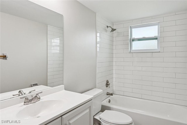 740 SW 5th St, Cape Coral, FL 33991 - full bath featuring vanity and washtub / shower combination