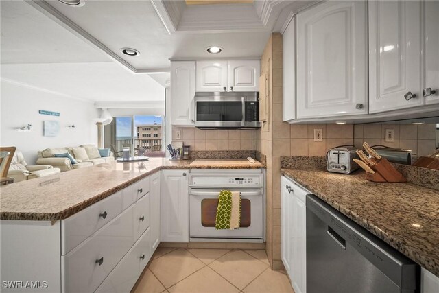 3443 Gulf Shore Blvd N Unit 713, Naples, FL 34103 - photo 10