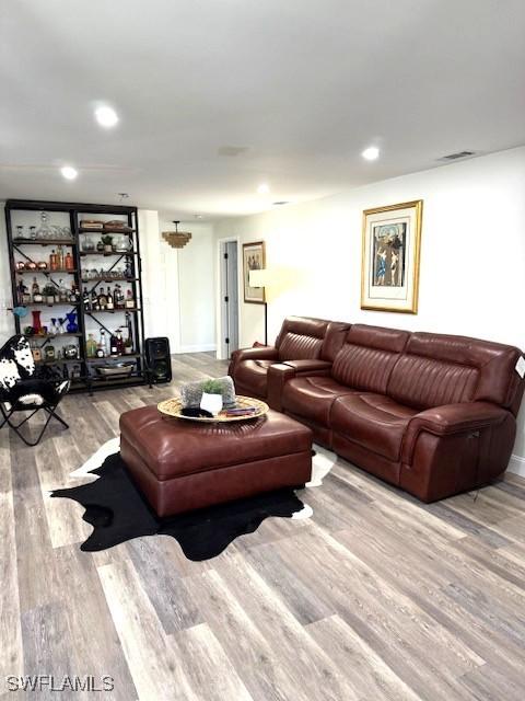 805 Miramar Ct, Cape Coral, FL 33904 - photo 8