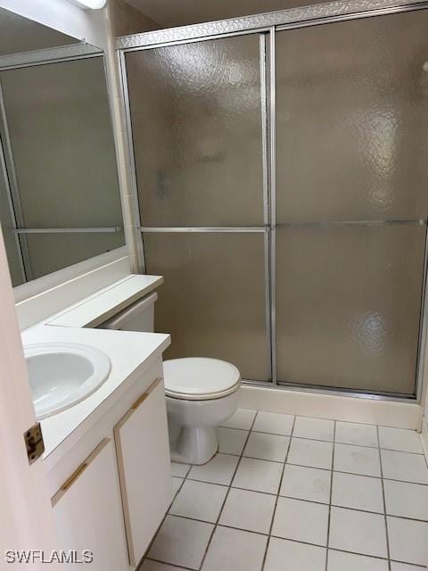 9950 Sailview Ct Unit 12, Fort Myers, FL 33905 - full bath featuring tile patterned floors, vanity, and a stall shower