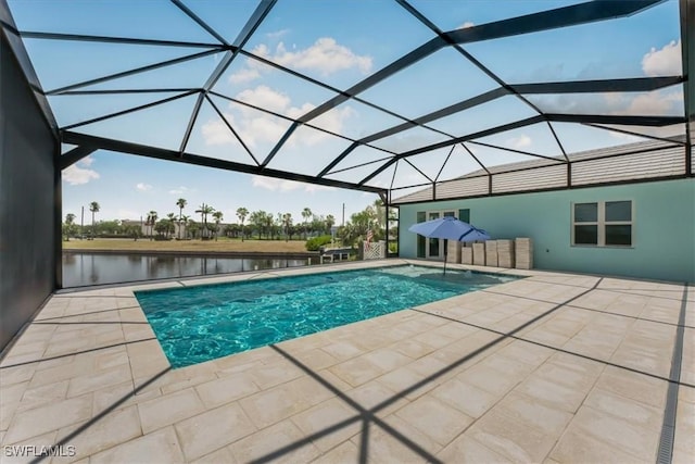 3548 Mondovi Ct, Punta Gorda, FL 33950 - swimming pool with a patio, a water view, and glass enclosure