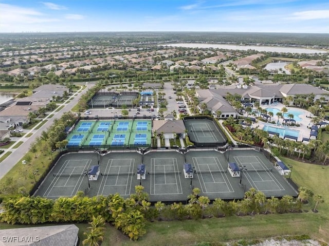 28646 Lobos Cir, Bonita Springs, FL 34135 - view of property location with a pool and a large body of water