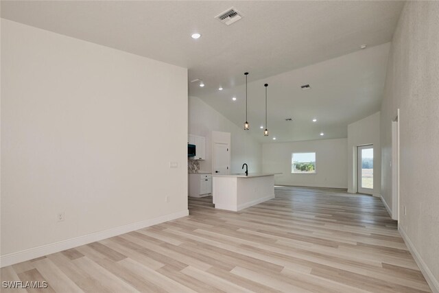 1610 Robert Ave, Lehigh Acres, FL 33972 - photo 4