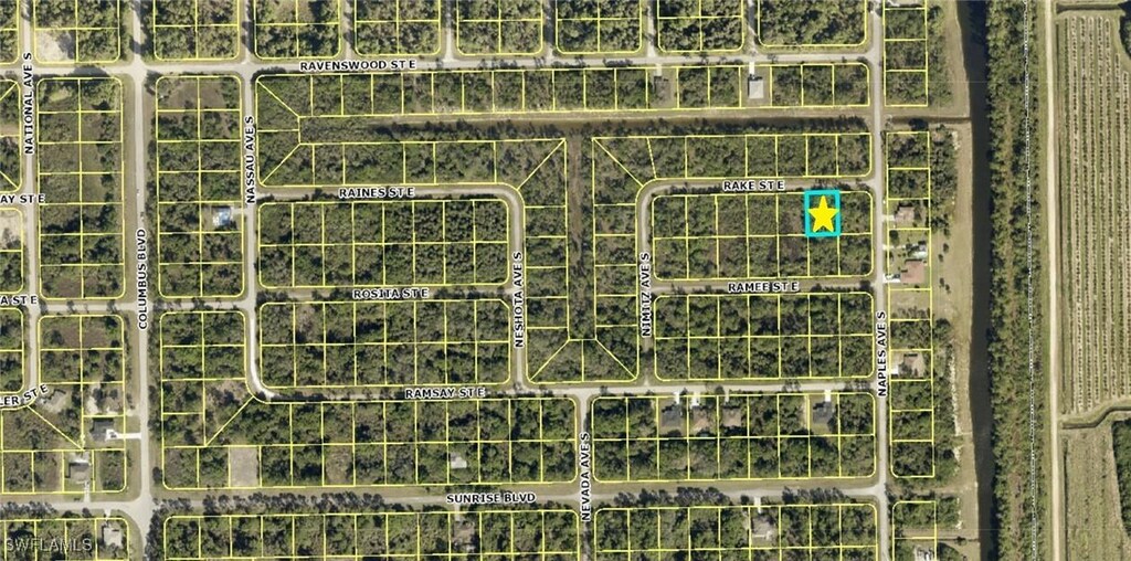 1246 Rake St E, Lehigh Acres, FL 33974 - photo 2