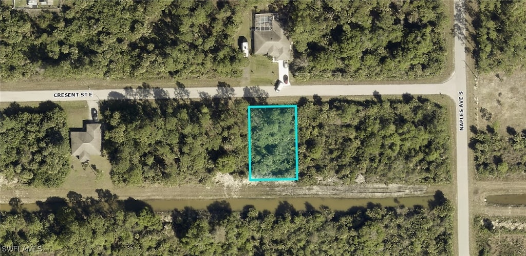 1246 Cresent St E, Lehigh Acres, FL 33974