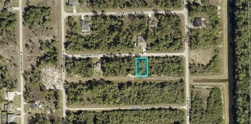 1246 Cresent St E, Lehigh Acres, FL 33974