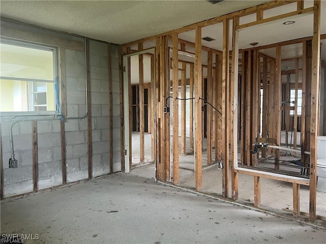 3 Palmview Blvd, Fort Myers Beach, FL 33931 - view of miscellaneous room