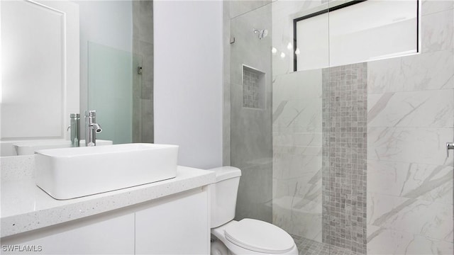 739 David Laird Ln, Lehigh Acres, FL 33974 - full bath with a tile shower and vanity