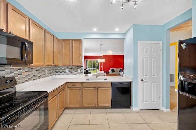 1221 SE 22nd Pl, Cape Coral, FL 33990 - photo 2