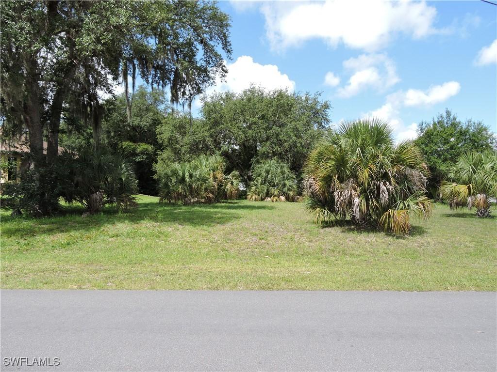 6110 Barkwood Ct, Fort Myers, FL 33905 - photo 2
