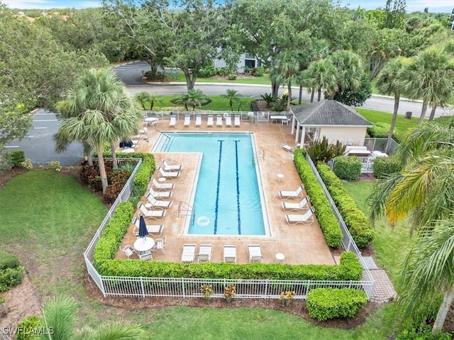 2810 Citrus Lake Dr Unit U101, Naples, FL 34109 - view of community pool