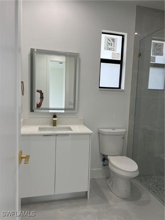 756 Chemstrand St E, Lehigh Acres, FL 33974 - full bath featuring vanity and a tile shower