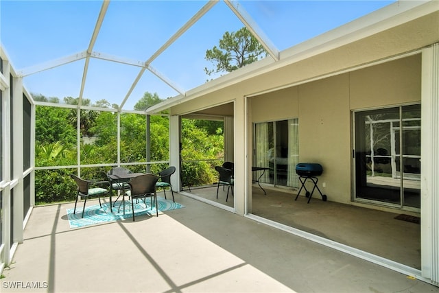 2711 4th St NW, Naples, FL 34120 - sunroom / solarium with outdoor dining area