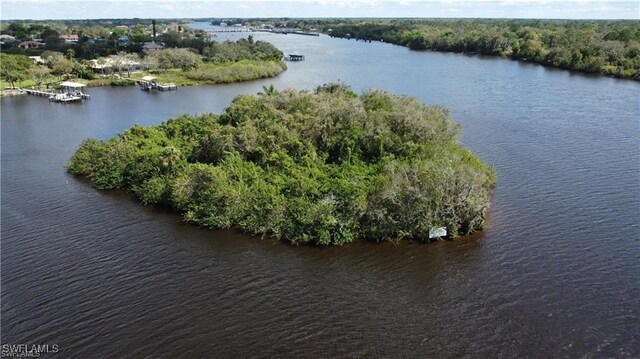 Island, Alva, FL 33920
