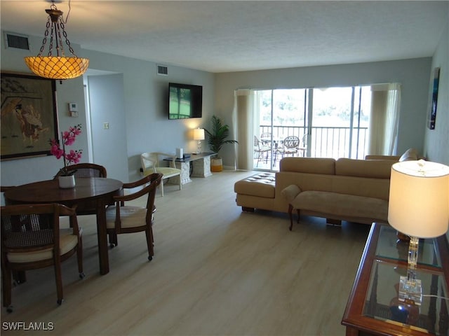 1520 Imperial Golf Course Blvd Unit 225, Naples, FL 34110 - photo 2