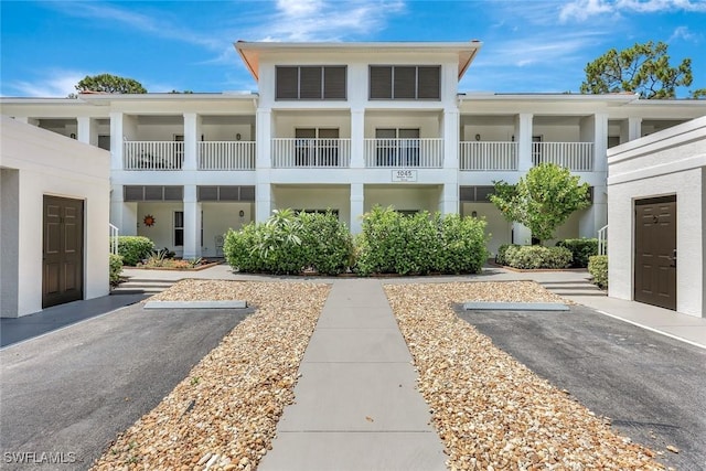 1045 Tarpon Cove Dr Unit 102, Naples, FL 34110 - photo 2