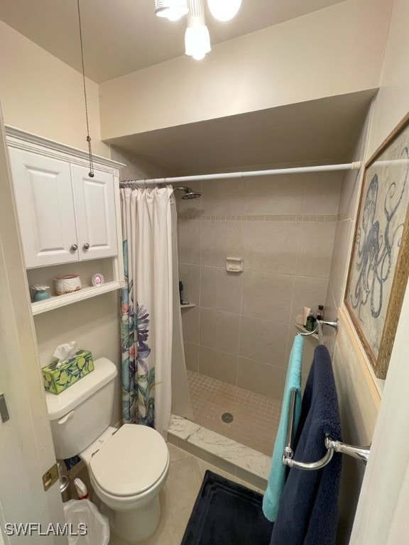 6300 S Pointe Blvd Unit 459, Fort Myers, FL 33919 - full bath with a tile shower