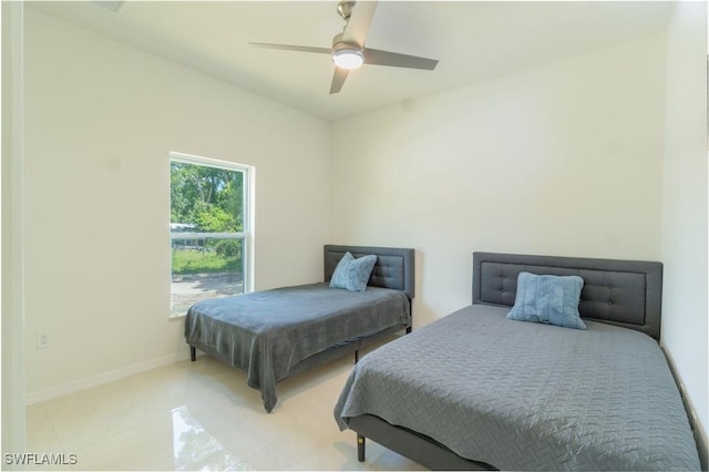 595 Carolina Ave, Fort Myers, FL 33905 - bedroom with baseboards and a ceiling fan