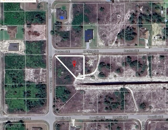 1210 Decature St E, Lehigh Acres, FL 33974 - photo 2